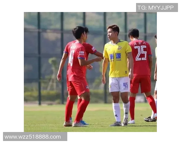 从默默无闻到闪耀绿茵足球明星成名前的奋斗与坚持之路 从默默无闻到闪耀绿茵足球明星成名前的奋斗与坚持之路